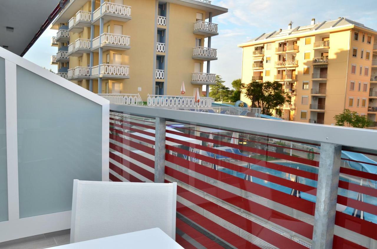 Hotel Amburgo Bibione Exterior foto
